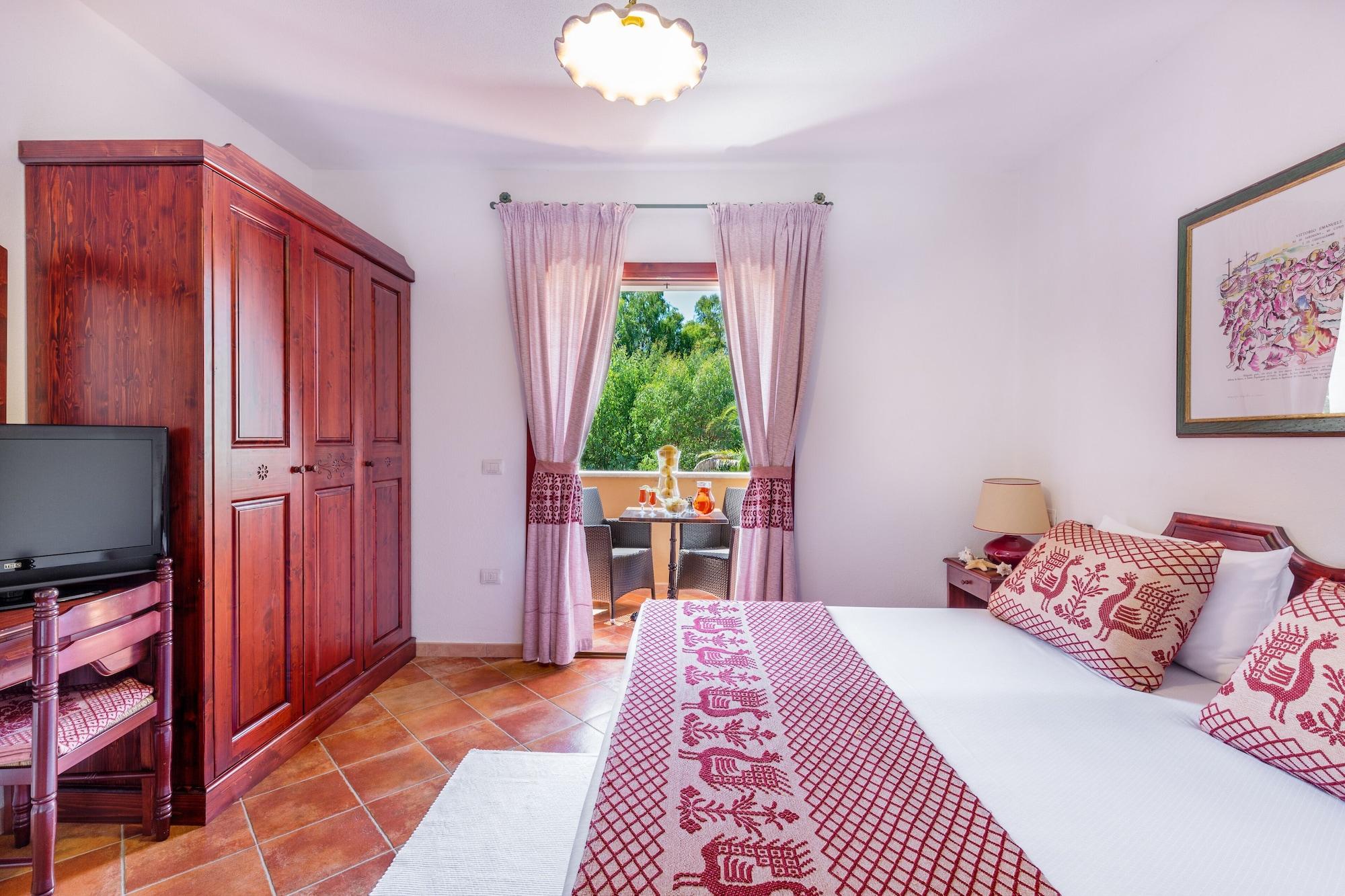 Residence Sos Alinos Cala Liberotto Buitenkant foto