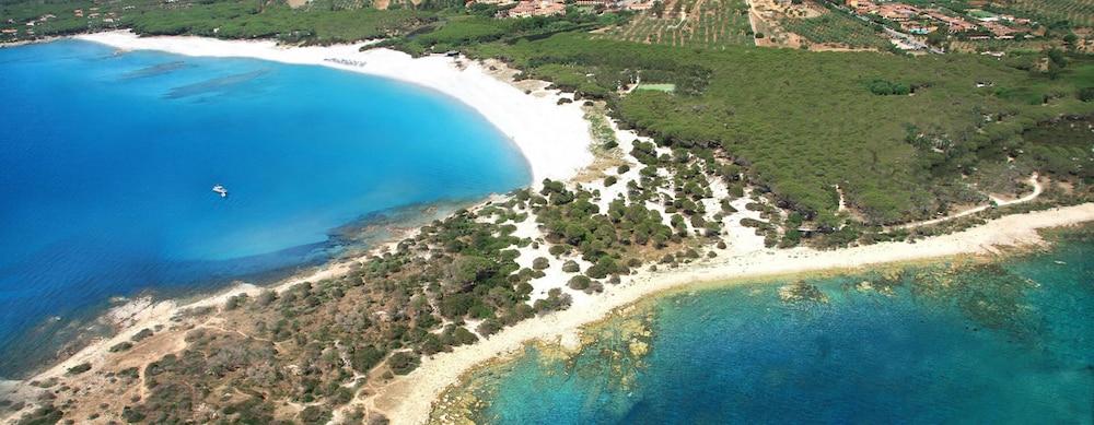 Residence Sos Alinos Cala Liberotto Buitenkant foto